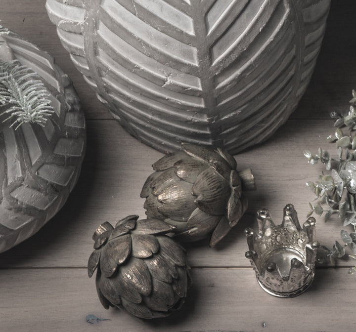 Antique Bronze Artichoke - Reposing