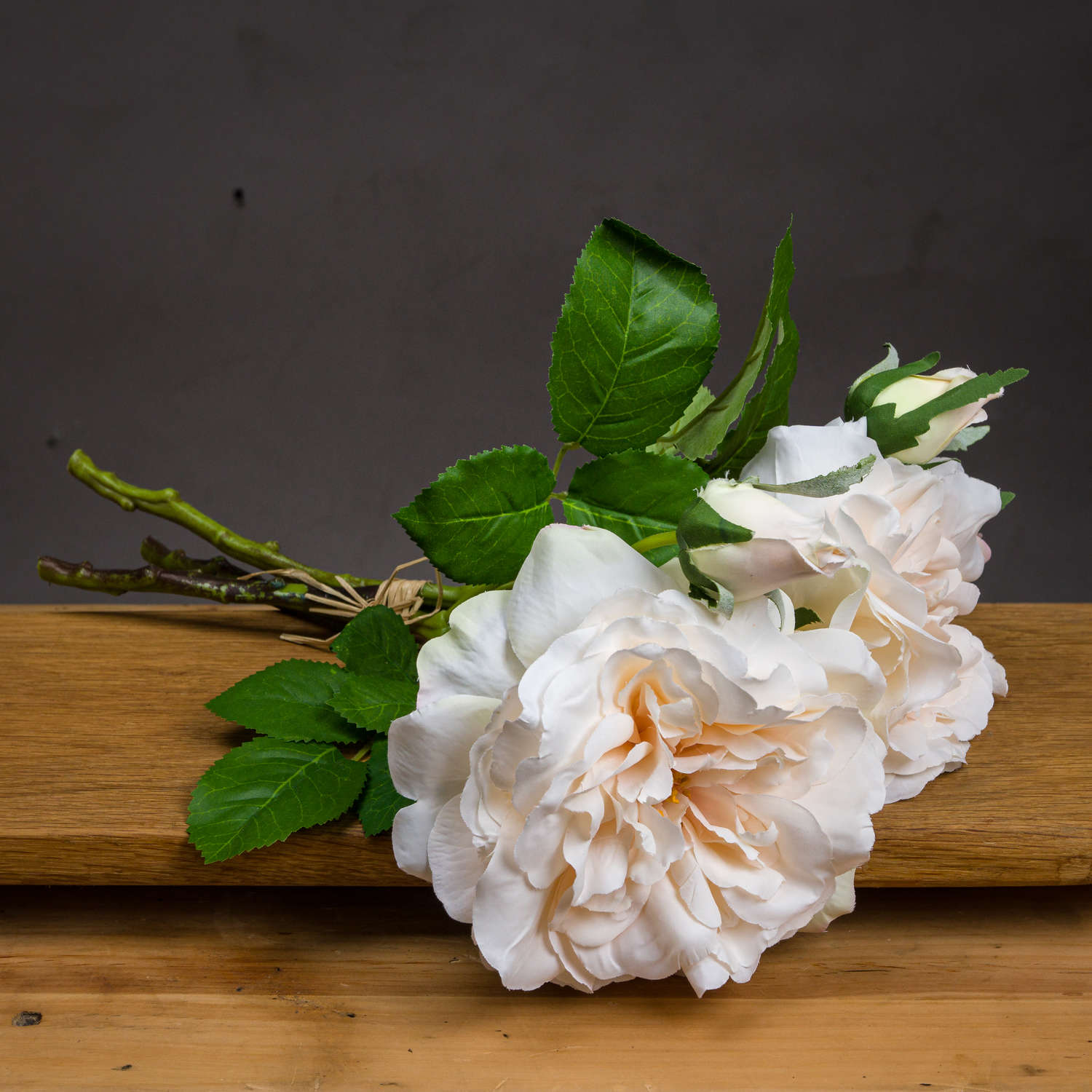 Reposing V Peachy Cream Short Stem Rose Bouquet