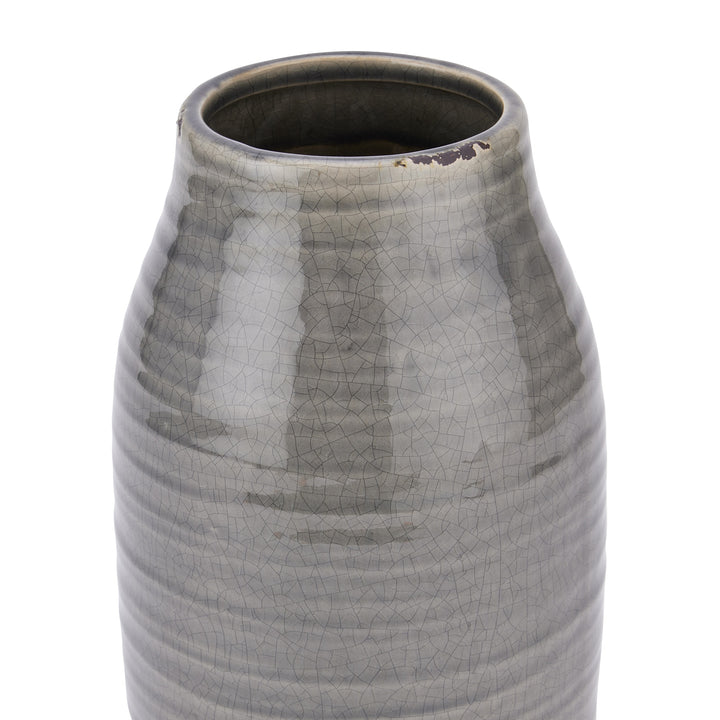Garda Grey Stefanie Vase - Reposing