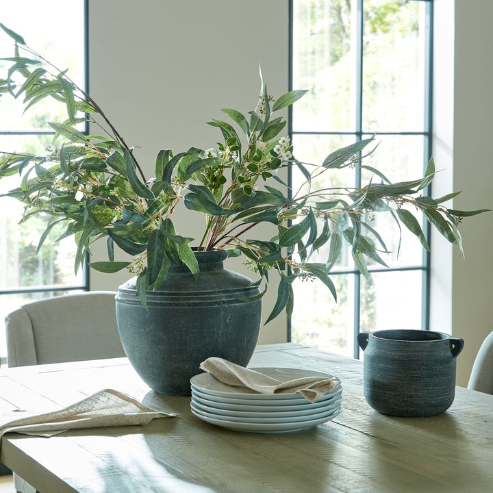 Seeded Eucalyptus Spray - Reposing