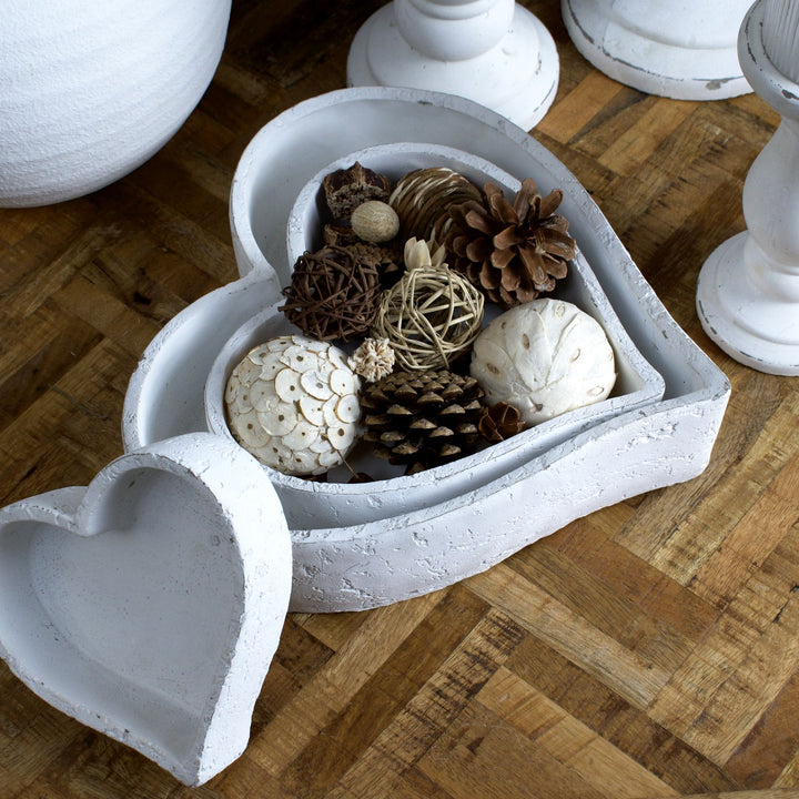 Set Of Three Large Matt White Ceramic Dishes - Reposing