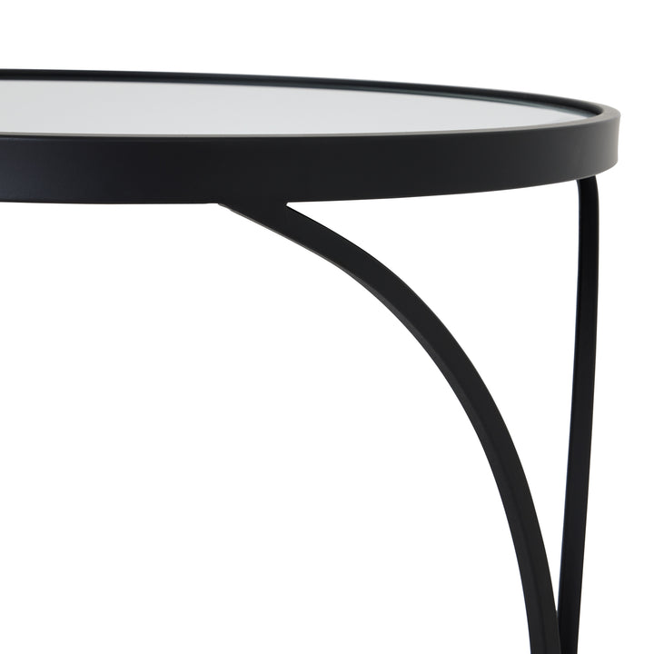 Concaved Set Of Two Black Mirrored Side Tables - Reposing