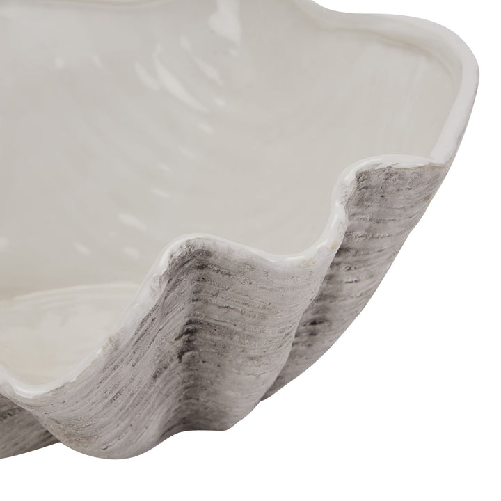 Large Ceramic Adele Shell Bowl - Reposing